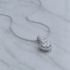 18k White Gold Round Brilliant Cut Diamond Halo Pendant & Chain