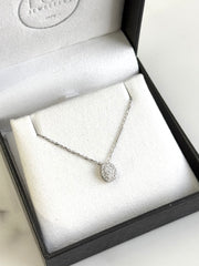 18k White Gold Oval Cut Diamond Halo Necklace