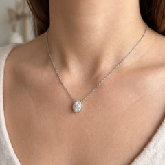 18k White Gold Oval Cut Diamond Halo Necklace