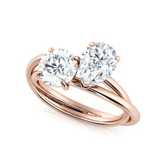 Round & Pear ‘Toi et Moi’ Engagement Ring