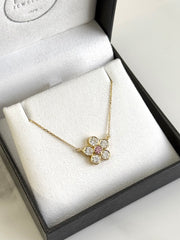 18k Yellow Gold Pink & White Diamond ‘Daisy’ Necklace