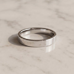Men's Classic Flat Wedding Ring