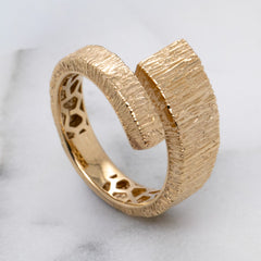 9k Yellow Gold Textured Wrap Ring