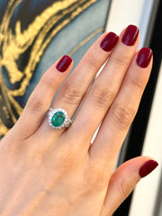18k White Gold Zambian Emerald & Diamond Dress Ring