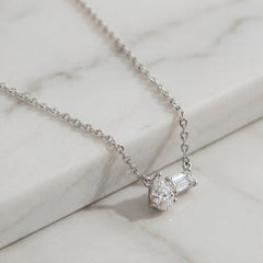 18k Pear Shape & Emerald Cut Diamond Necklace