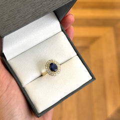 18k Yellow Gold Oval Ceylon Sapphire &  Diamond Cocktail Ring