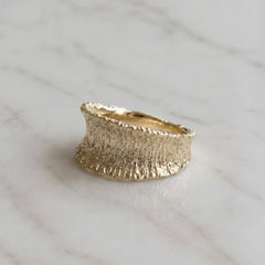 9k Yellow Gold Tree Bark Concave Ring